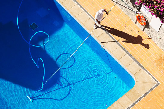 Pool maintenance technician